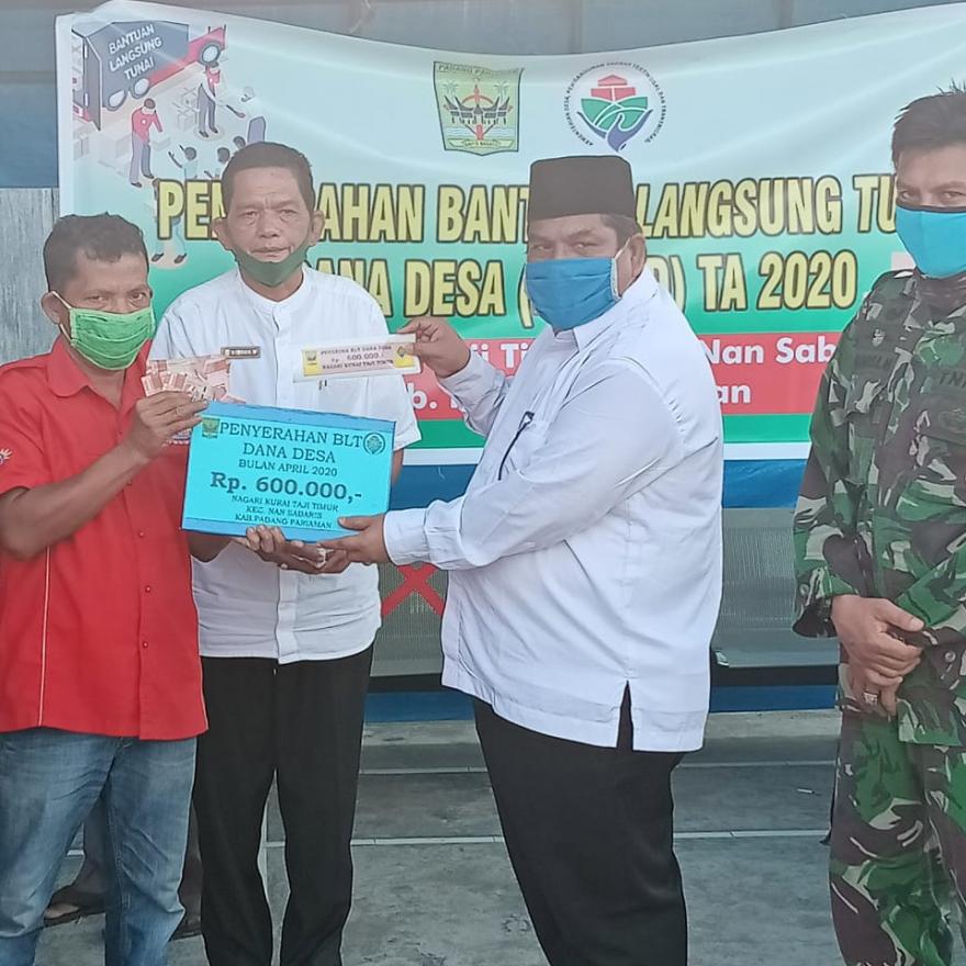 Wakil Bupati Padang Pariaman, Menghadiri Penyerahan BLT Dana Desa Kepada Masyarakat NKTT